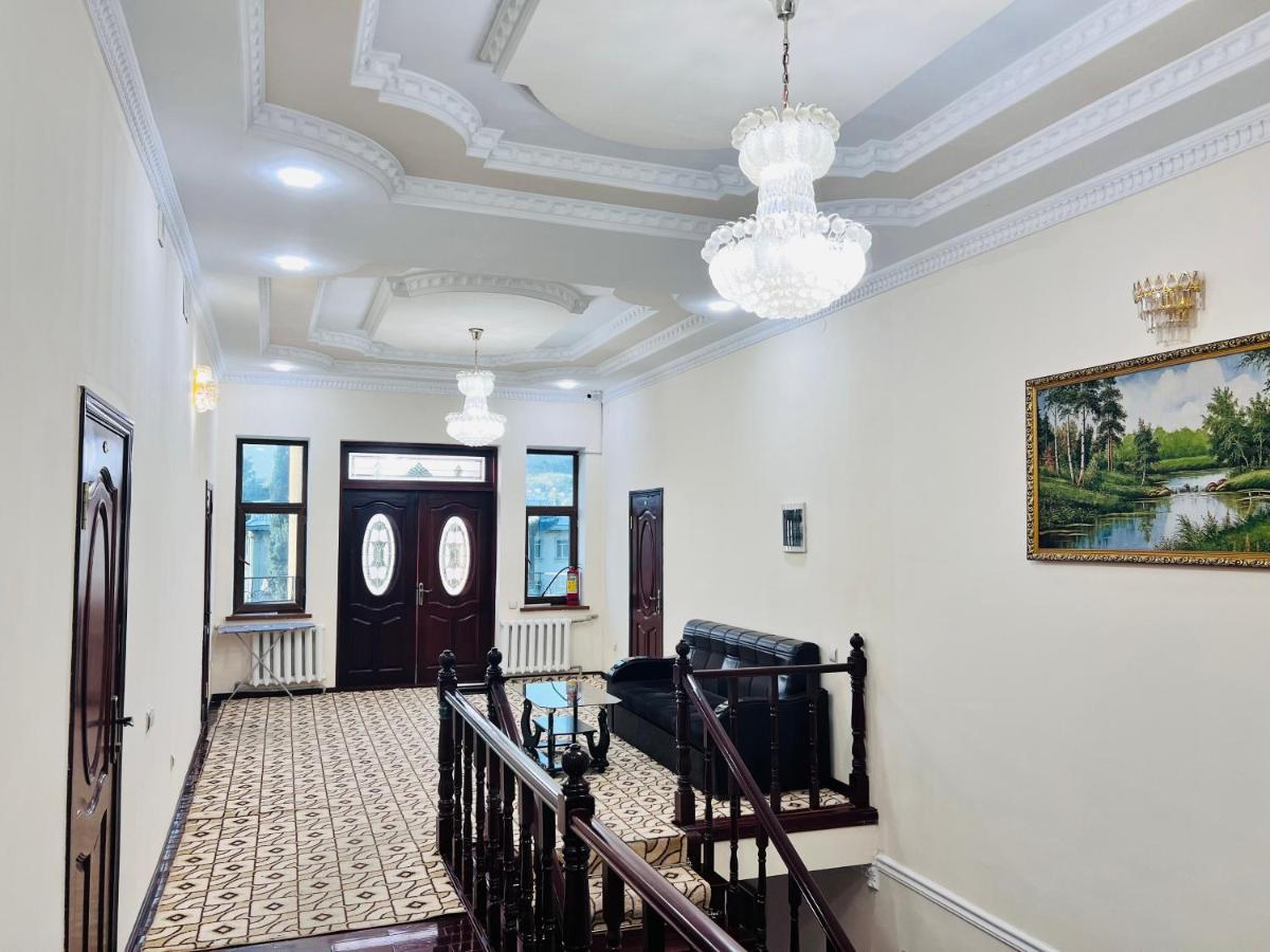 Alisher Hotel Dushanbe Ngoại thất bức ảnh